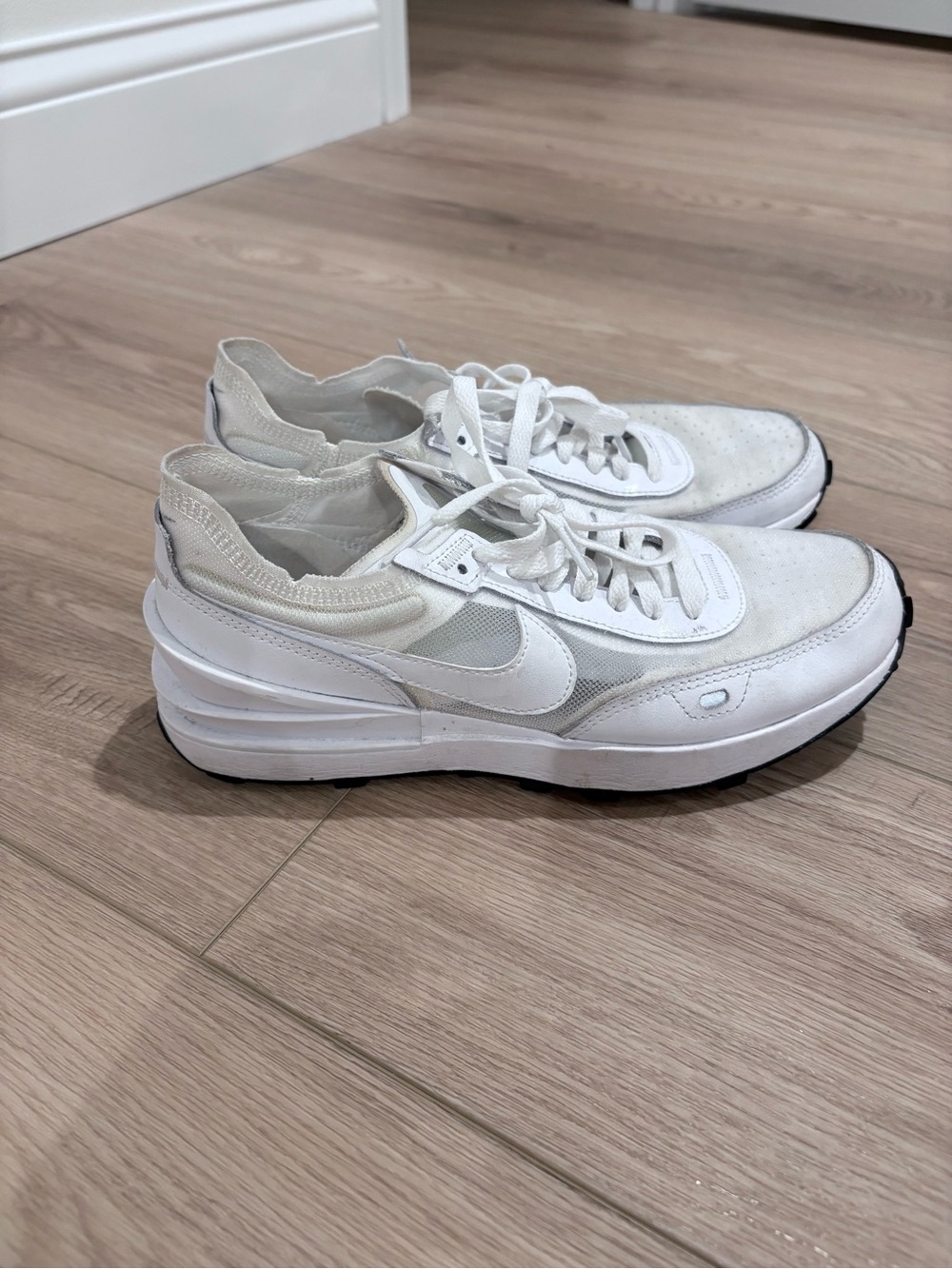 Nike Women's White Low-Top Athletic Sneakers